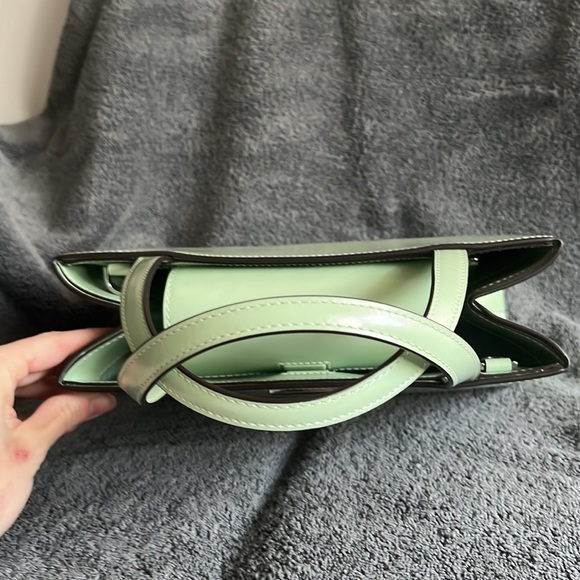 Kate spade tote - Picture 5 of 10